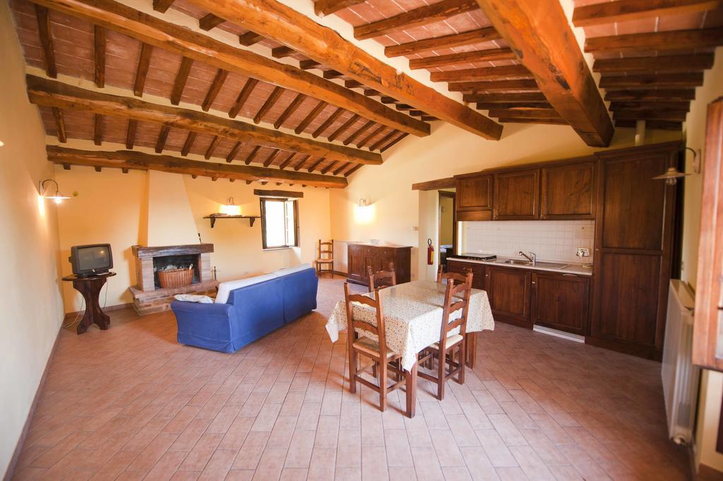 Agriturismo Tenuta Di Biscina Zimmer foto