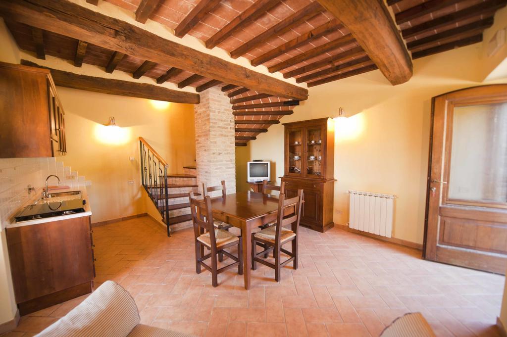 Agriturismo Tenuta Di Biscina Zimmer foto
