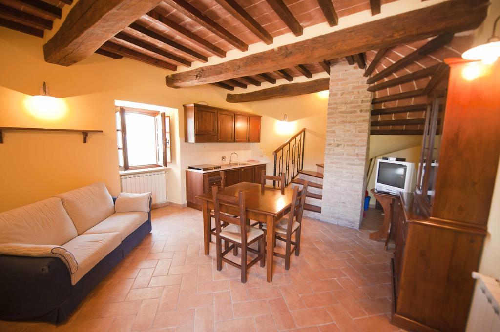 Agriturismo Tenuta Di Biscina Zimmer foto