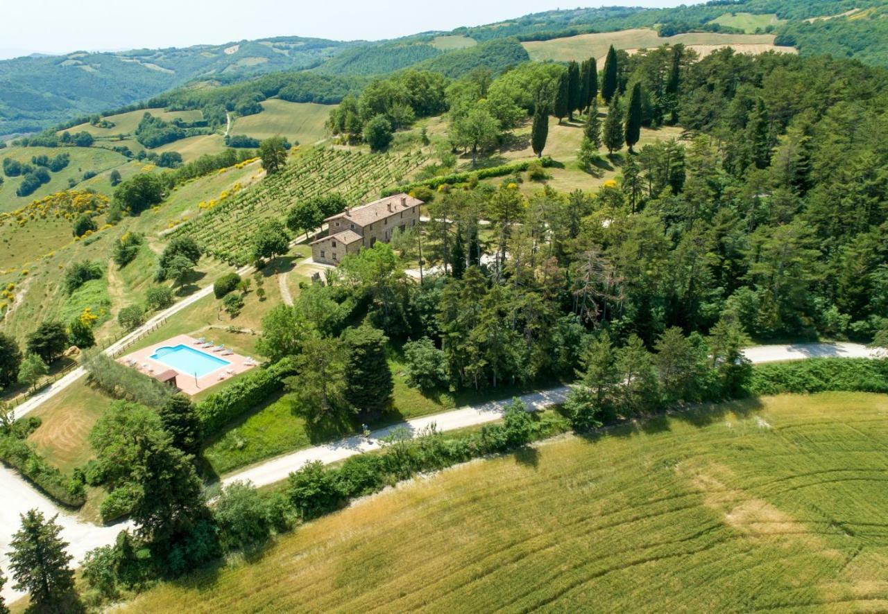 Agriturismo Tenuta Di Biscina Exterior foto