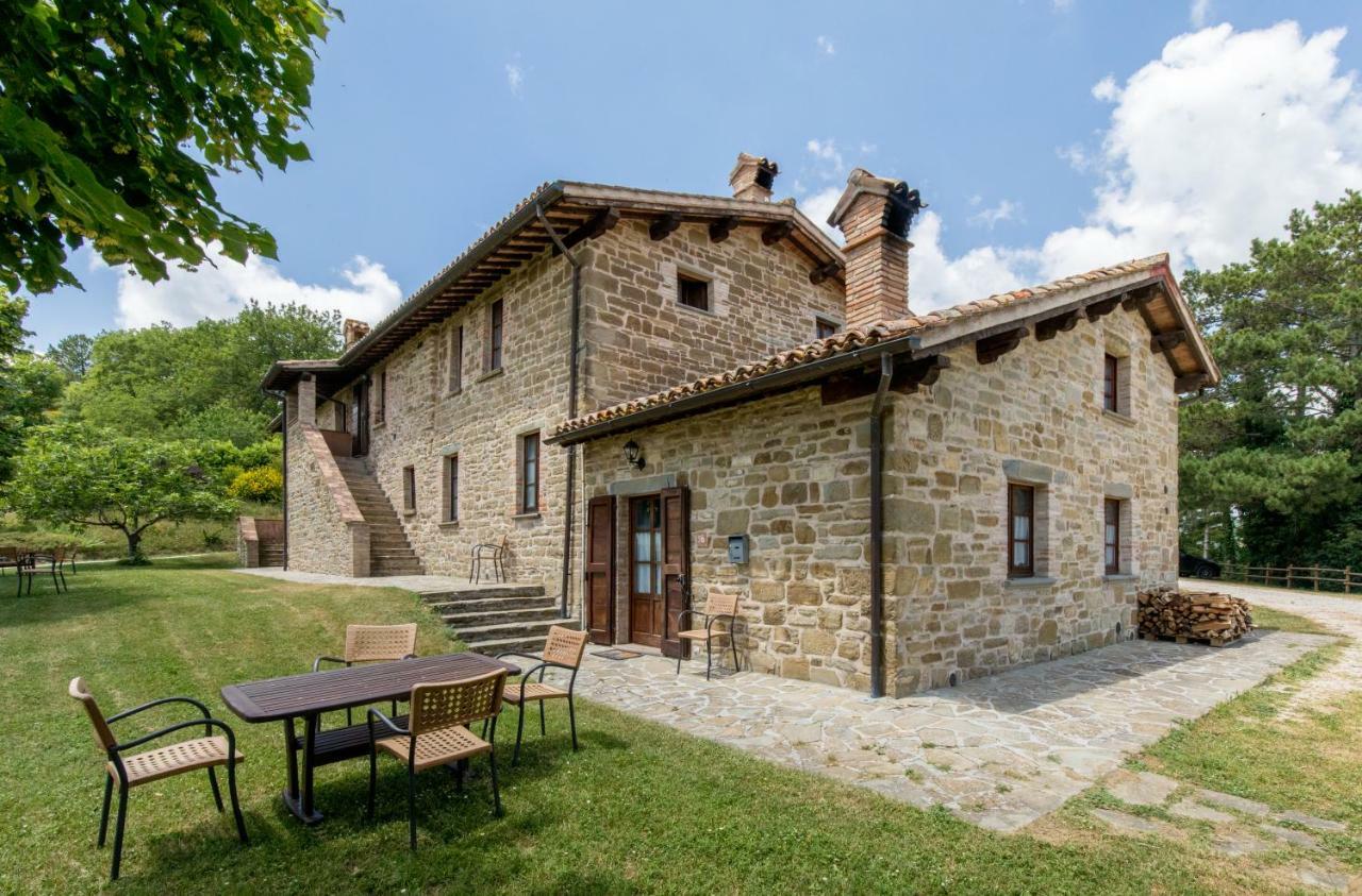 Agriturismo Tenuta Di Biscina Exterior foto