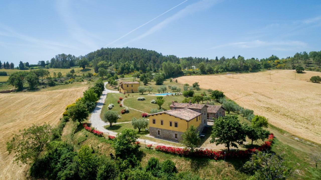 Agriturismo Tenuta Di Biscina Exterior foto