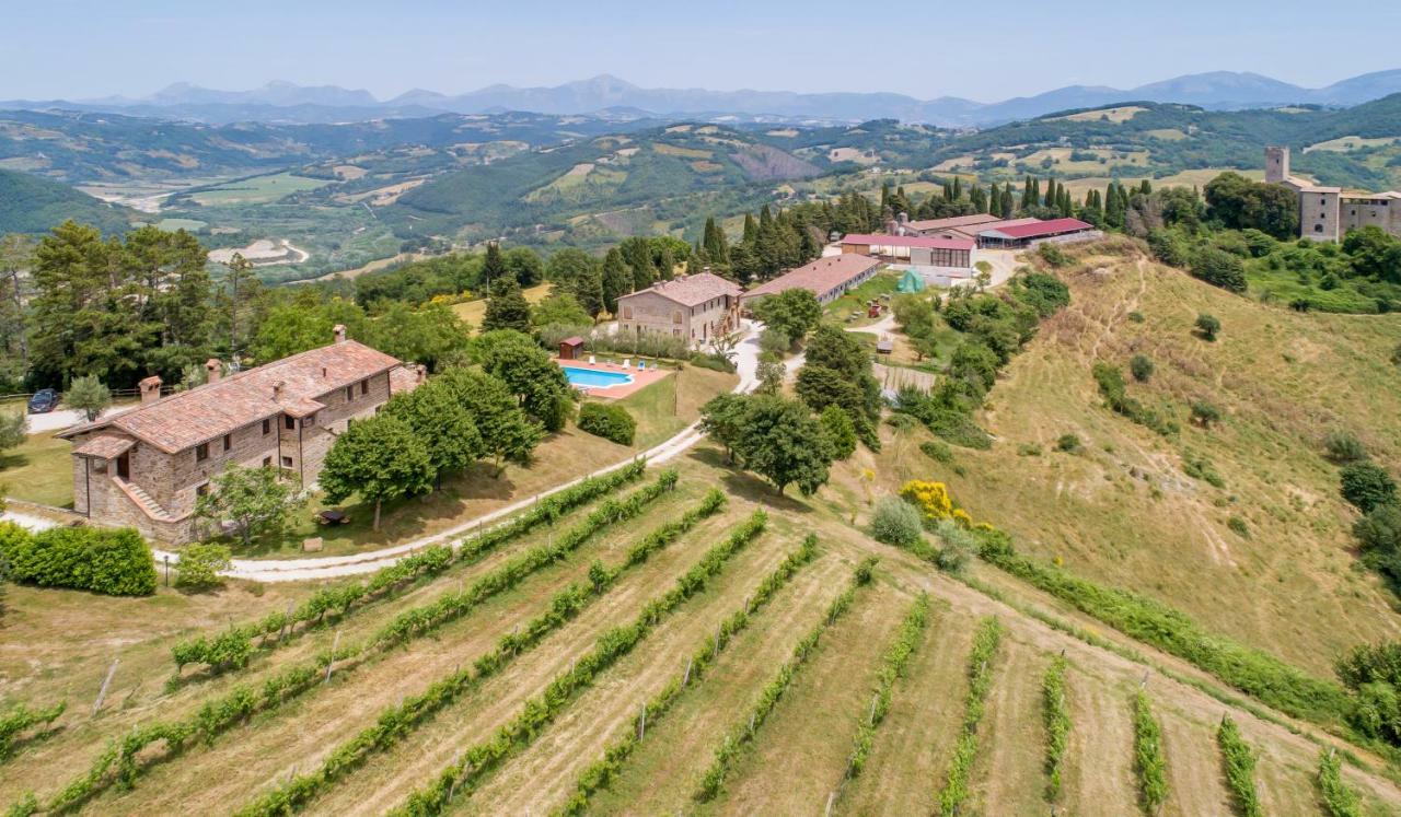 Agriturismo Tenuta Di Biscina Exterior foto