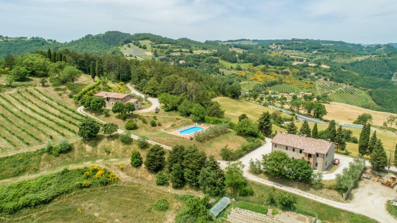 Agriturismo Tenuta Di Biscina Exterior foto