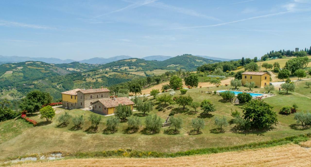 Agriturismo Tenuta Di Biscina Exterior foto